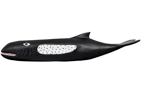 Eames House Whale, Esche, handbemalt