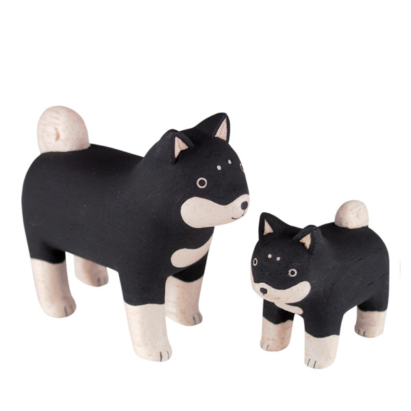 Pole pole wooden Shiba Inu family